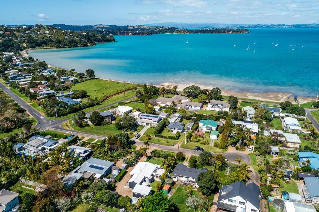 Number Six - Oneroa Holiday Home Extérieur photo
