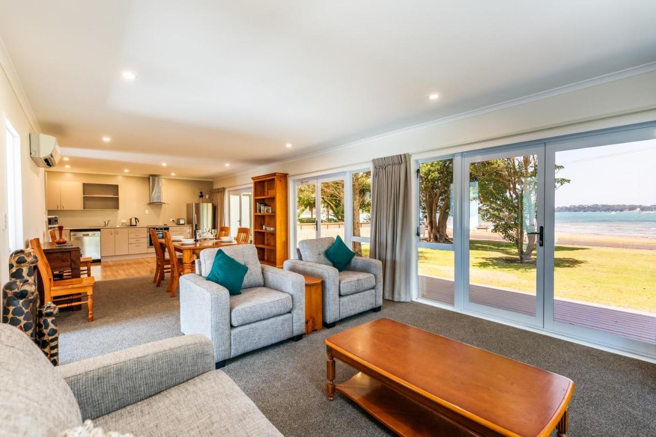 Number Six - Oneroa Holiday Home Extérieur photo